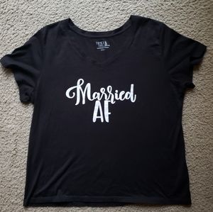 Time and Tru Women's Married Shirt Size Large